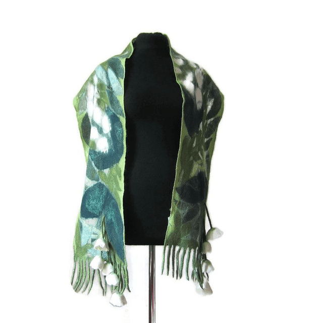 Sciarpa leggera mughetti infeltrito Sciarpa bianco verde lana seta infeltrimento fatto a mano regalo unico per lei