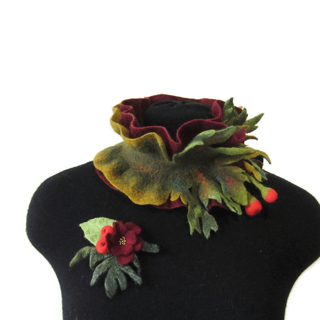 Sciarpa collo infeltrito lana merino infeltrita Sciarpa fatta a mano Sciarpa verde bordeaux Regali unici per lei Sciarpa donna