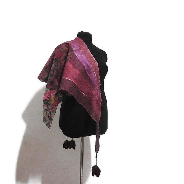 Scialle lana merino seta feltro Fatto a mano scialle Caldo infeltrimento fiori tulipani Sciarpa rosso donna Scialle Regalo unico