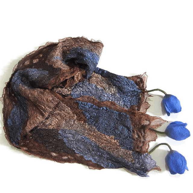 Sciarpa marrone feltro di lana merino seta Sciarpa lunga con tulipani fiori blu infeltrita fatta a mano regali unici per donne stile boho