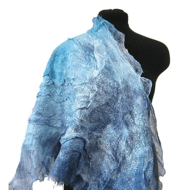 Scialle lana merino seta Scialle feltro fatto a mano scialle caldo bactus infeltrimento blu donna Regalo unico per donne grunge boho style