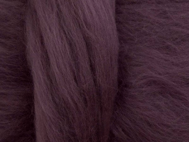 Lana merino -  Prugna scura 16 mic in un nastro (50 gr.)