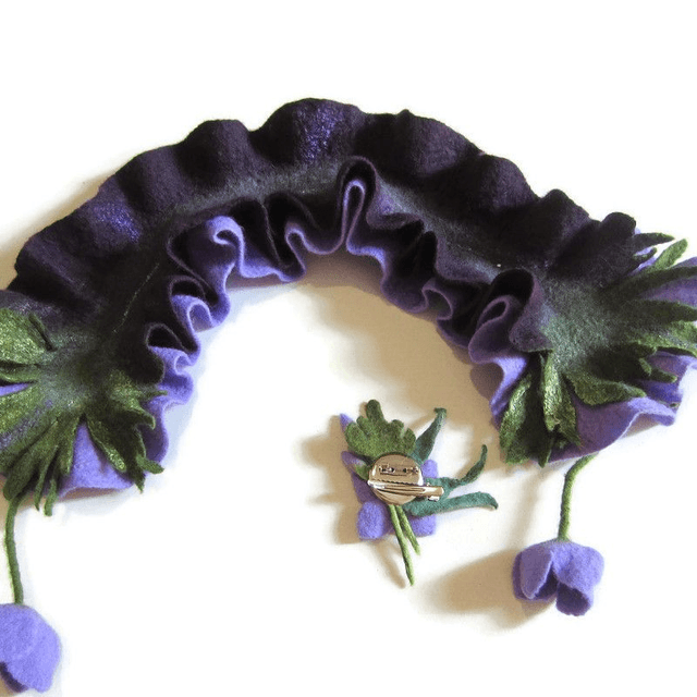 Sciarpa collo feltro lana merino infeltrita Sciarpa fatta a mano Sciarpa viola nero Regali unici per lei Sciarpa donna