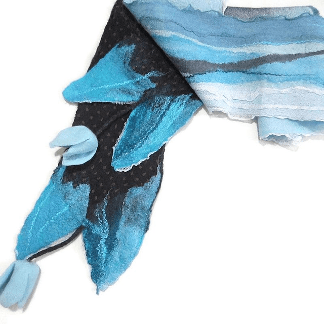 Sciarpa lana merino seta infeltrita fiori tulipani Sciarpa Fatto a mano Blu nero lunga donna regali unici donne regalo ragazza