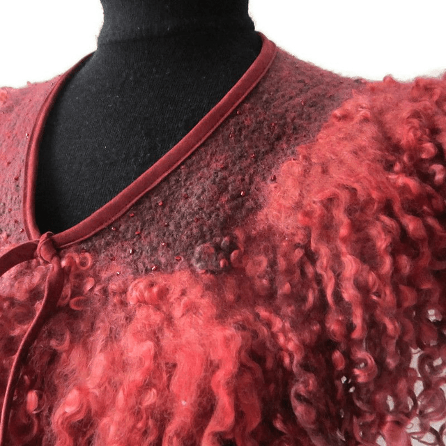 Colletto da donna in lana infeltrita feltro fatto a mano OOAK Collare rosso caldo e morbido