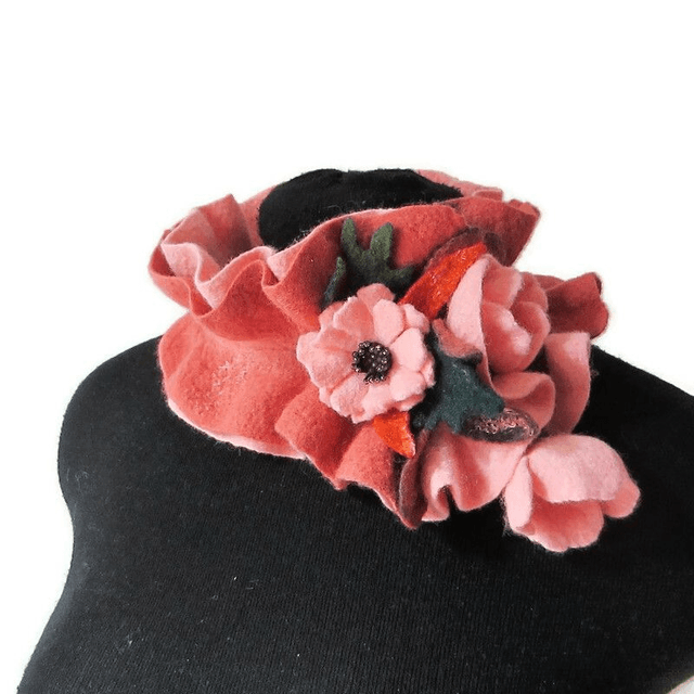 Sciarpa collo feltro lana merino infeltrita Sciarpa fatta a mano Sciarpa rosa corallo Regali unici per lei Sciarpa donna fiore sciarpa