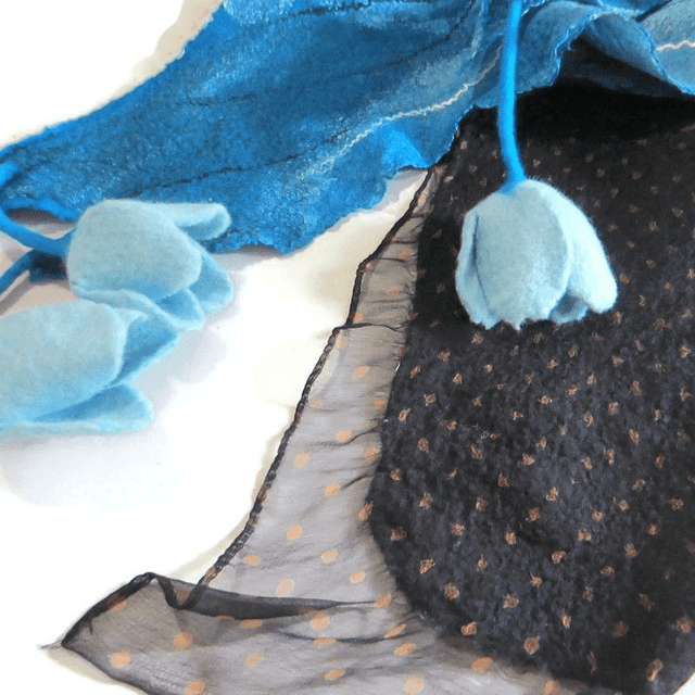 Scialle turchese nero Bactus lana merino seta feltro Fatto a mano Sciarpa infeltrito infeltrimento fiori donna Scialle Regalo unico ragazze