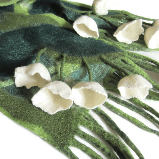 Sciarpa leggera mughetti infeltrito Sciarpa bianco verde lana seta infeltrimento fatto a mano regalo unico per lei