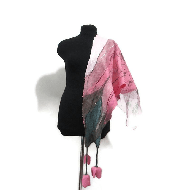 Scarf felted rosa vanigliato wool merino silk Handmade shawl felting flowers scarf for women Unique gift for girls.