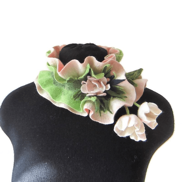 Scarf neckpiece felted wool merino felting Handmade Scarf white green Gift unique for her Scarf little Scarf women girls