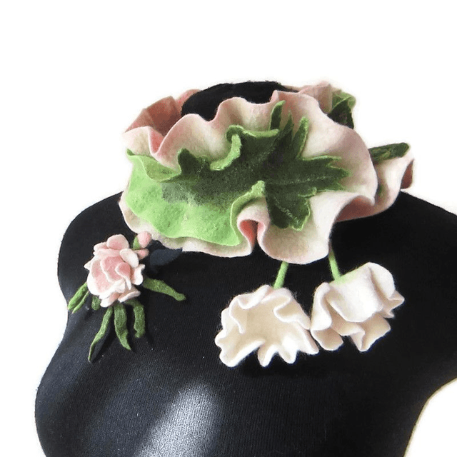 Scarf neckpiece felted wool merino felting Handmade Scarf white green Gift unique for her Scarf little Scarf women girls