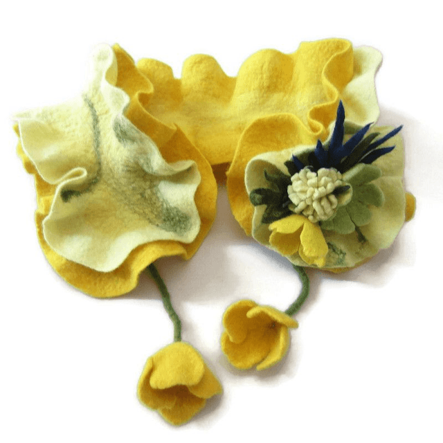 Sciarpa collo infeltrito lana merino infeltrita Sciarpa fatta a mano giallo Regali unici per lei Sciarpa donna