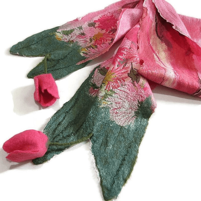 Sciarpa feltro di lana seta Sciarpa rosa lunga calda Sciarpa da donna fiori infeltrimento fatta a mano regali unici per le donne