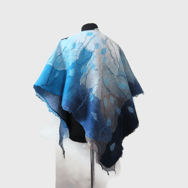 Poncho feltro lana merino sik Poncho fatto a mano donna turchese farfalla blu regalo unico per lei