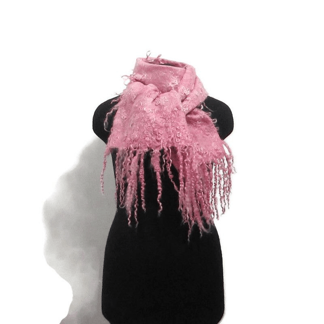 Sciarpa invernale rosa vanigliato Sciarpa in lana infeltrita Fatta a mano Sciarpa calda da donna Regali per lei Regalo unico
