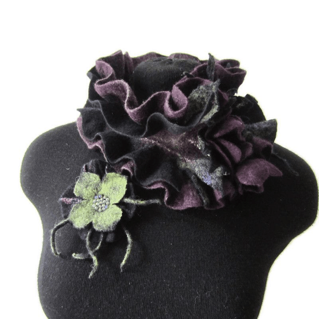 Sciarpa collo feltro lana merino infeltrita Sciarpa fatta a mano Sciarpa viola nero Regali unici per lei Sciarpa donna