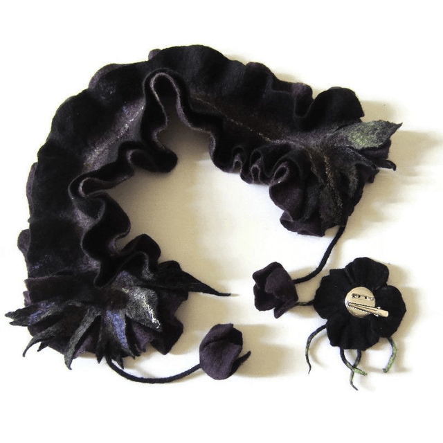 Sciarpa collo feltro lana merino infeltrita Sciarpa fatta a mano Sciarpa viola nero Regali unici per lei Sciarpa donna
