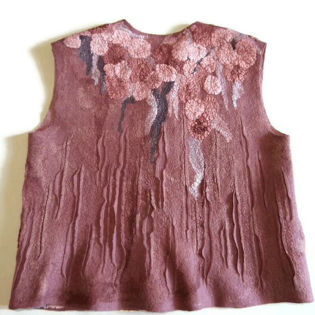Gilet da donna infeltrito di lana merino e seta
