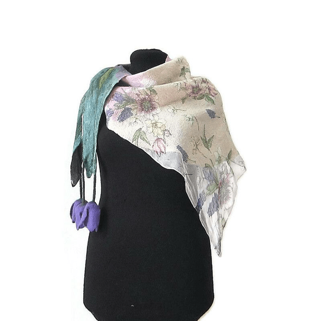 Scialle viola in feltro di lana merino seta   in feltro fiori tulipani viola sciarpa per le donne Regalo unico per le donne ragazza stile boho